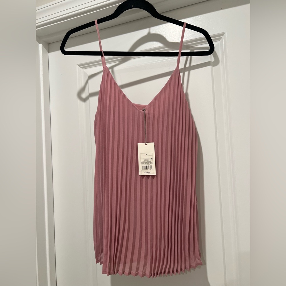 NWT size small tank top